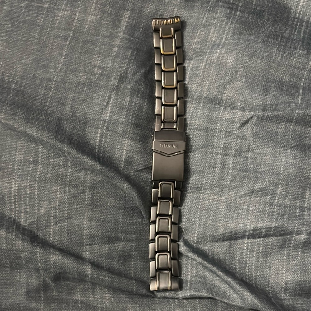 Titan Black and Silver Men's Bracelet, 18mm